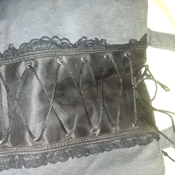 Victoria Secret Corset Handbag - Picture 4 of 6